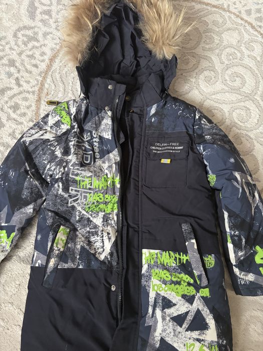 Продам куртку зимний для мальчика