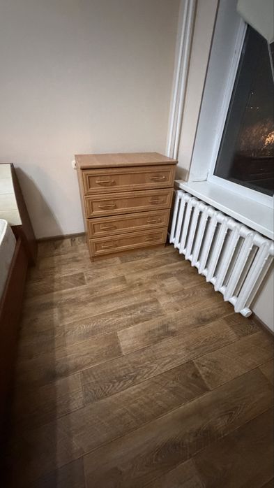 Продам тумбу и кровать