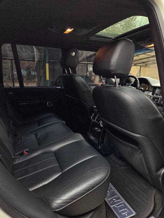 Продаю свою машину  RANGE ROVER