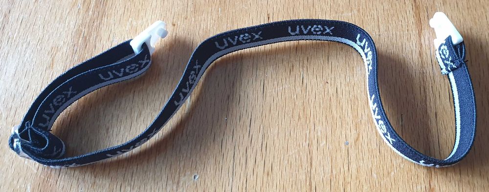 Използвани Панорамни слънчеви очила UVEX SNOSUN - Черни