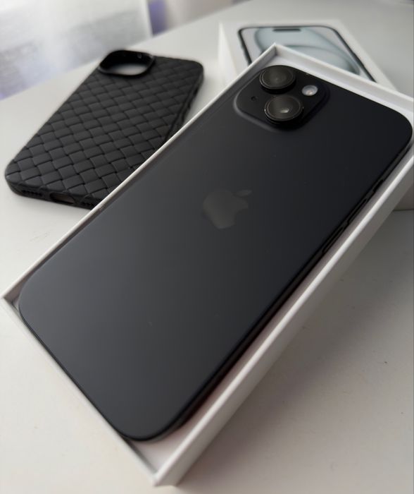 iPhone 15 Black 128 GB