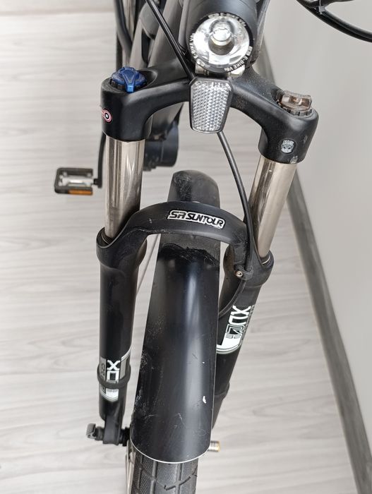 Riese & Müller Charger NuVinci електрически велосипед