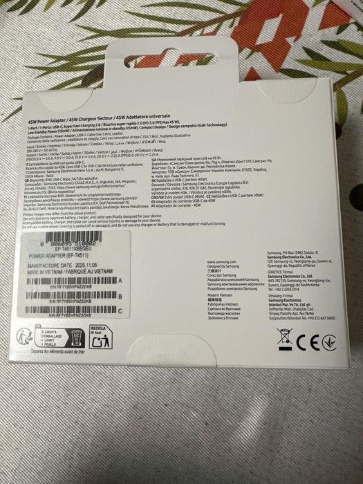 Samsung adapter 45W