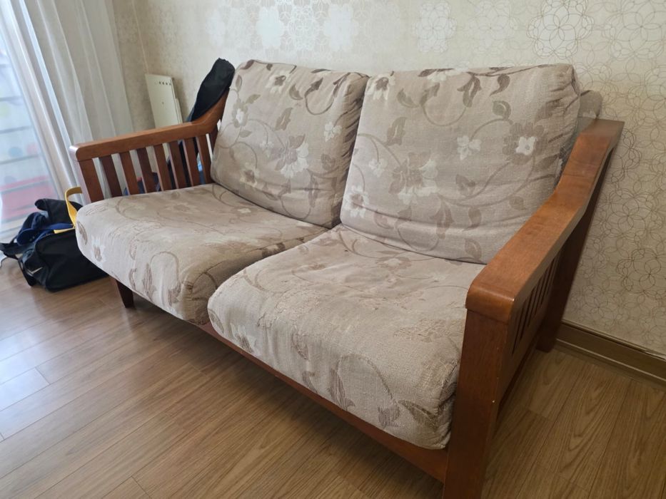Продам мягкий уголок