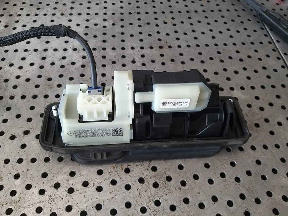 Maner haion cu camera marsarier mercedes e class w213 a0997501600