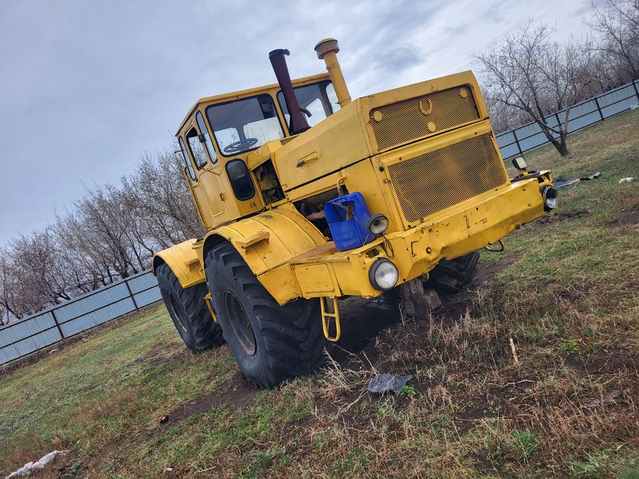 Продам трактор К700
