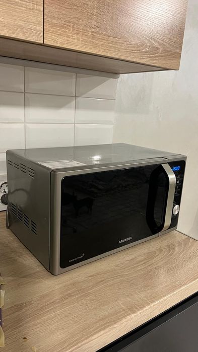 Микроволновка Samsung