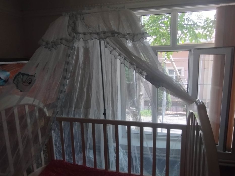 Bolalar karavati srochna sotiladi