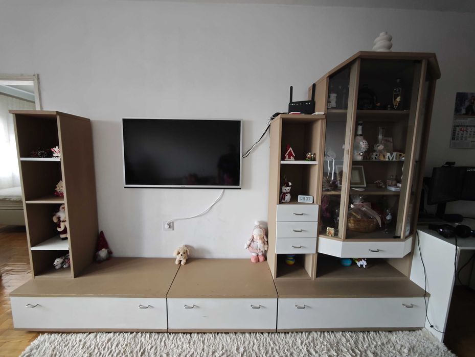 Голяма холна секция