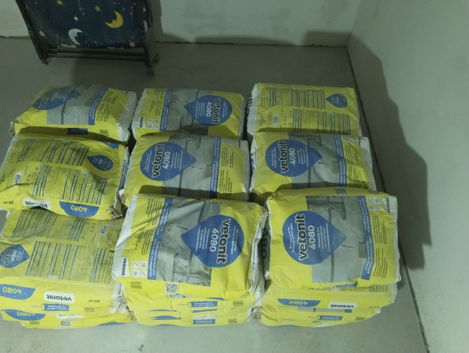 Продаётся наливной пол под брендом VETONIT 4080