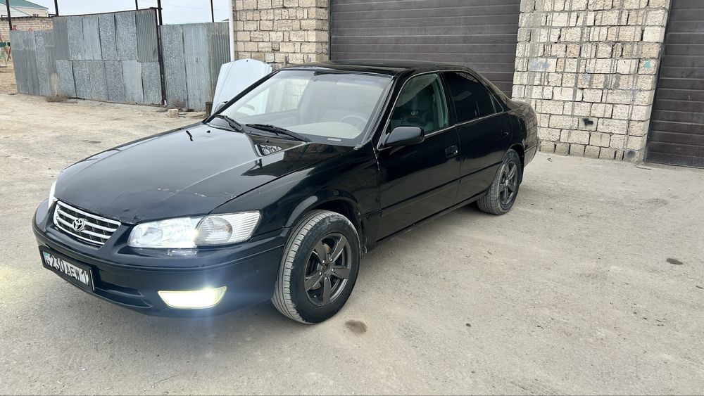 Камри 25 2.2 американец