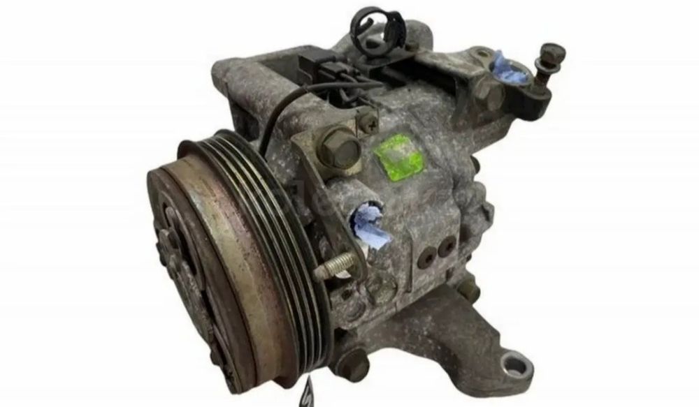 Компрессор кондиционера Subaru Forester SF5 EJ205 Марка: S