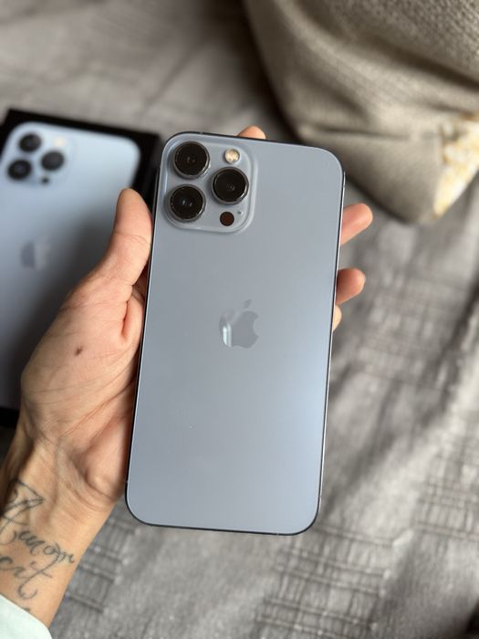 Перфектен Iphone 13 pro max закупен от Виваком