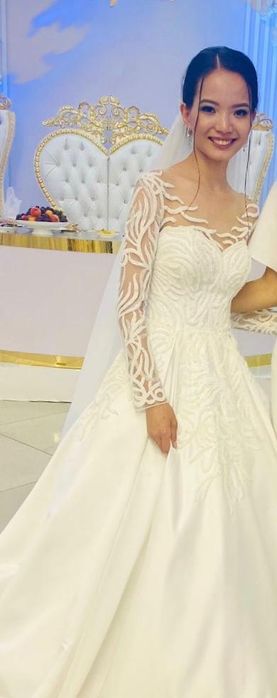 Продам платье свадебный одевало один раз