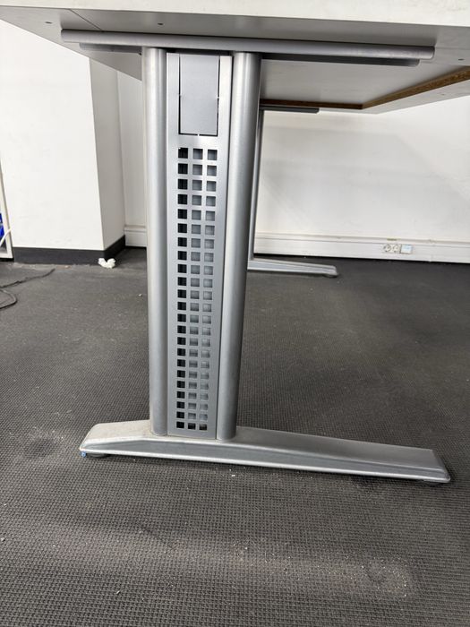 Masa birou 100 bucati pe stoc