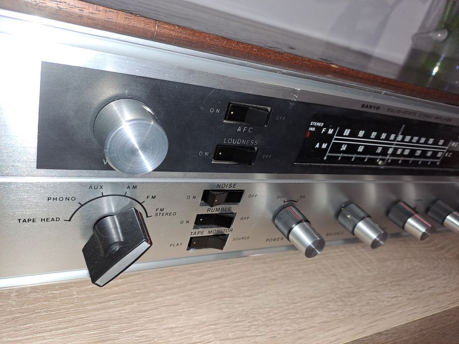 Amplificator receiver vintage SANYO DC-60, 1968, functional
