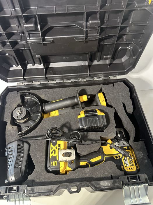 Set Dewalt flex si filetanta