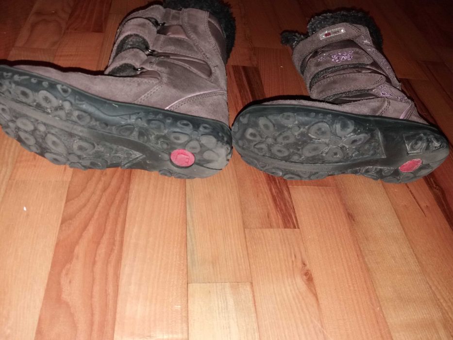 Детски Ботуши, апрески