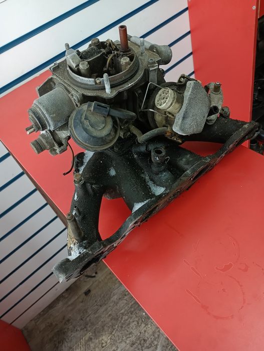 Карбюратор на mercedes 102 двигатель