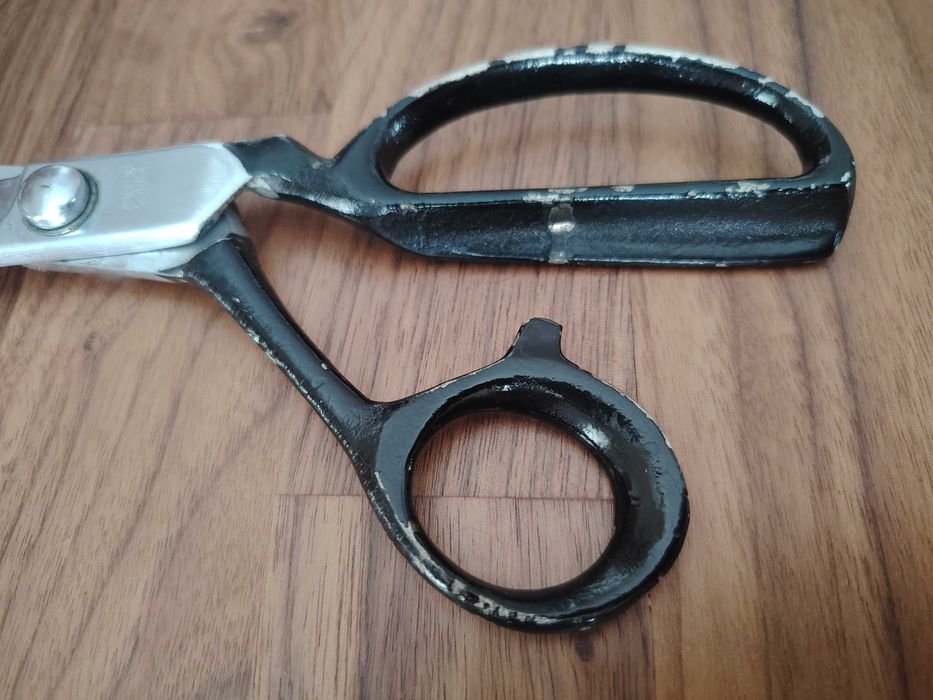 Стара шивашка ножица от Корея