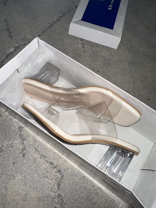 Босоножки, прозрачные