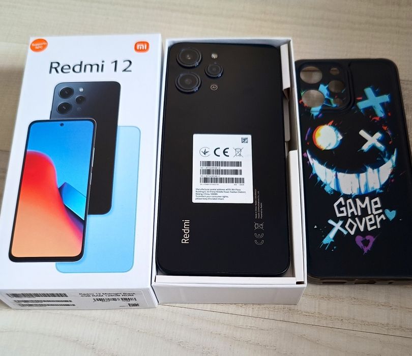 Redmi 12 impecabil