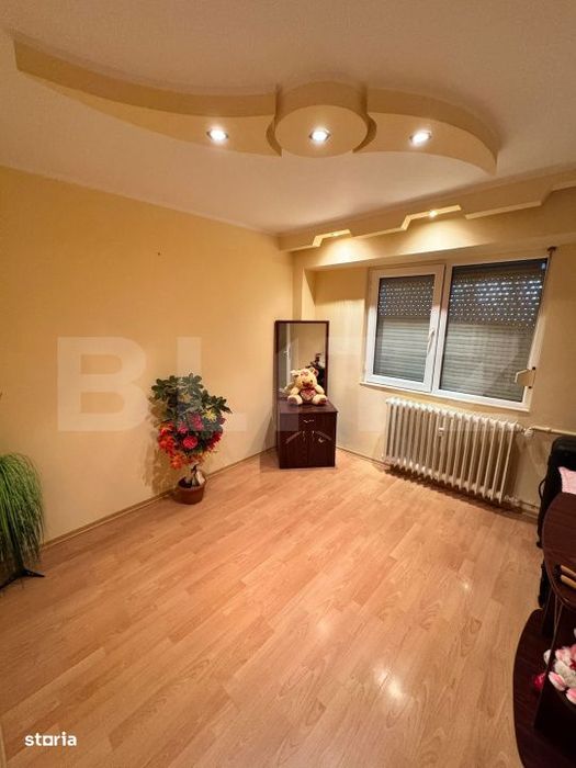Apartament 2 camere, 38 mp, semidecomandat, zona Micro 38 — fotografia 1