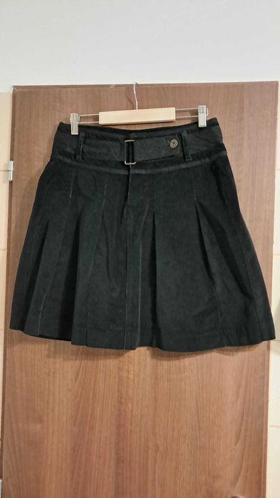 Super oferta Fustă neagra catifea