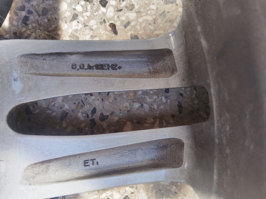 Оригинални лети джанти 18 8,0jx18eh2 5x112  audi,vw