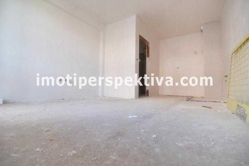 Продава се Двустаен апартамент в Пловдив, Остромила - 68 кв.м за 921 €/кв.м - Снимка #1