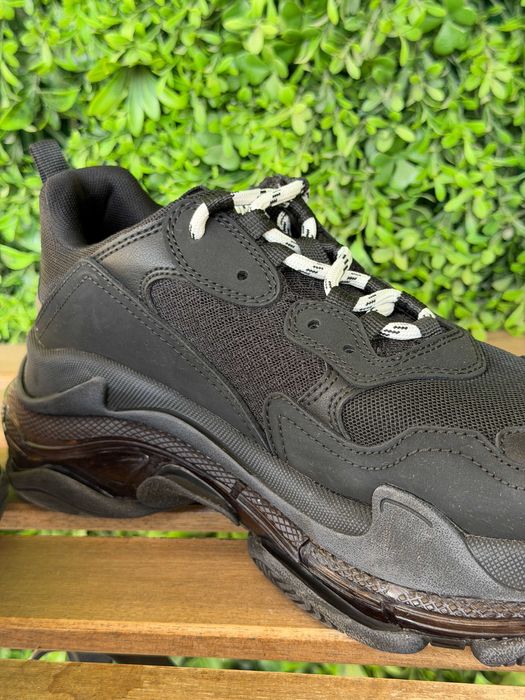 Balenciaga Triple S Black 42