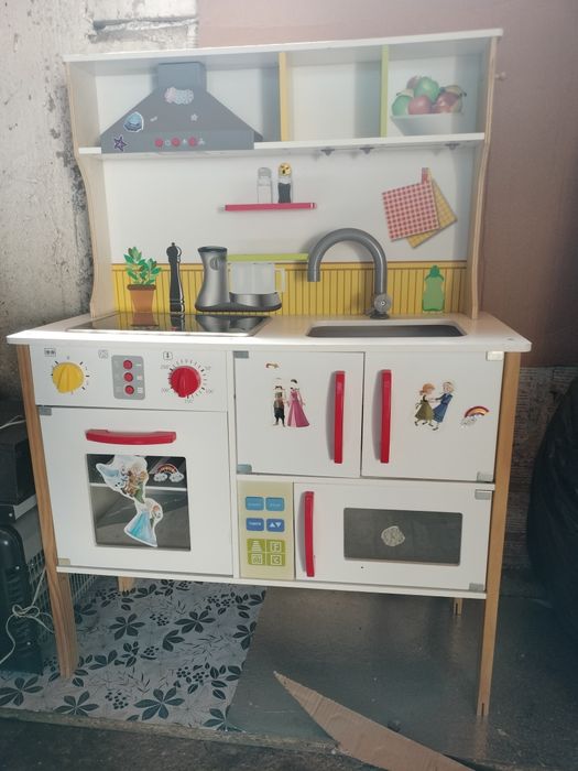 Bucatarie din lemn Lidl