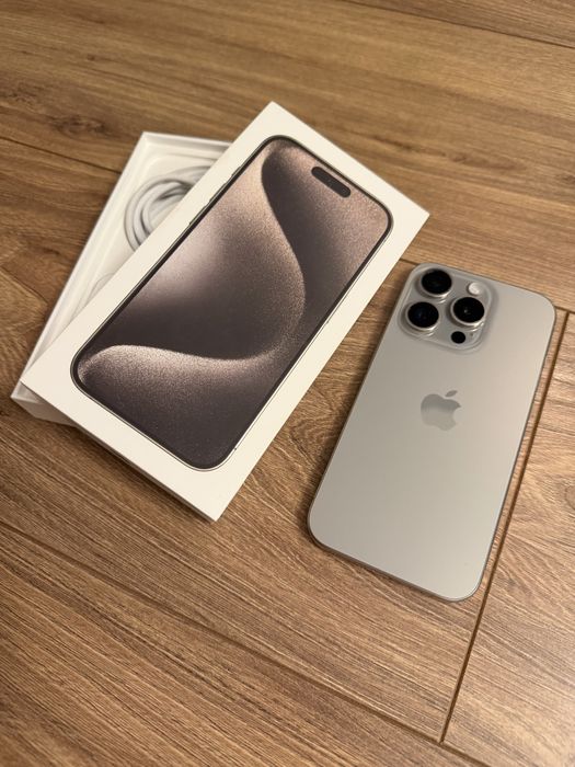 Iphone 15 pro 256  идеальный