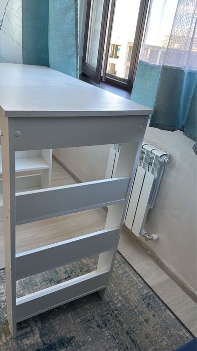 Продам Обеденный стол