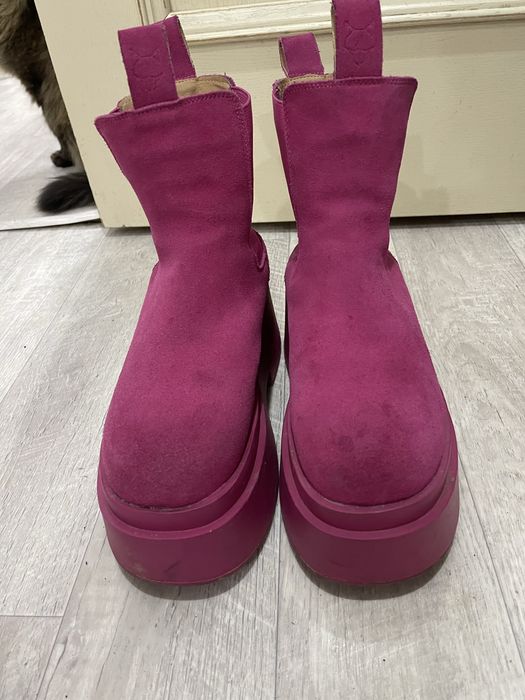 Продам зимние ботинки