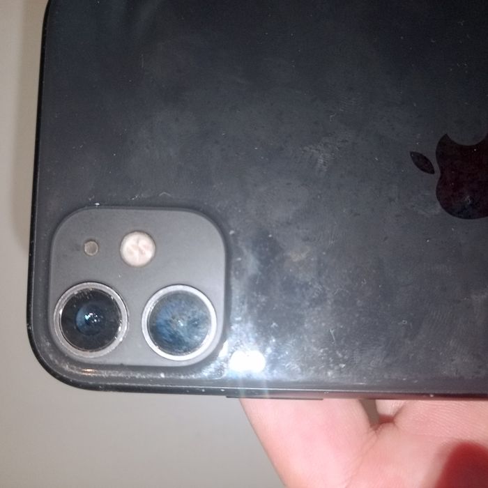 IPhone 11 без гарантий и каропки