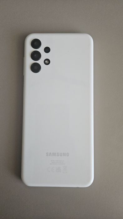 Продавам Samsung Galaxy A13 4G – Отлично състояние + Бонус аксесоари