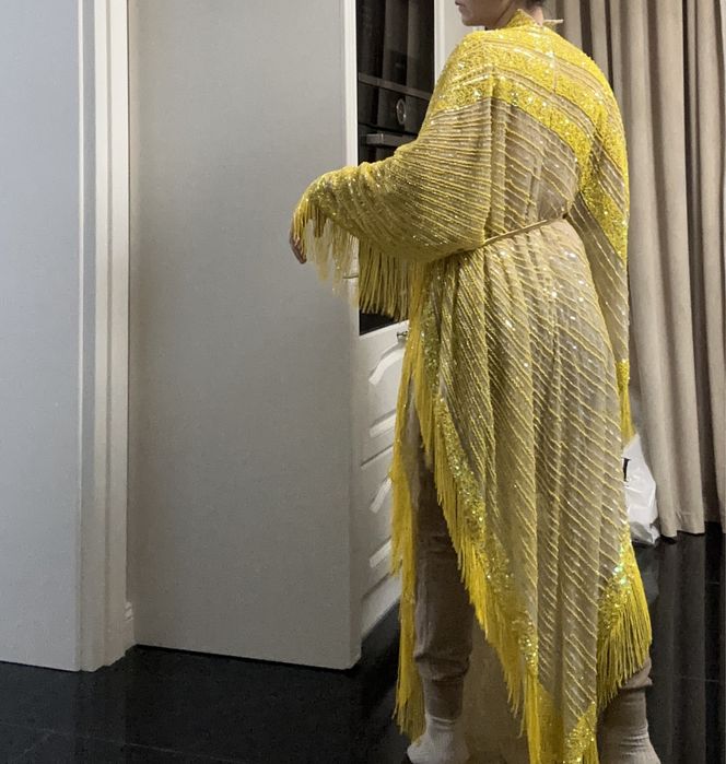 Capa lunga din margele