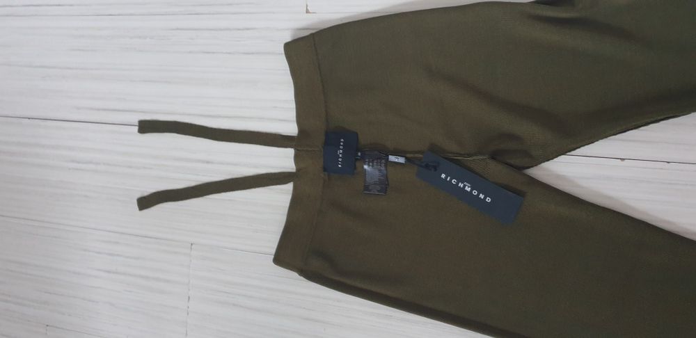 John Richmond Cassandra Knit Pant 44 S / M НОВО ОРИГИНАЛ Дамски  Панта