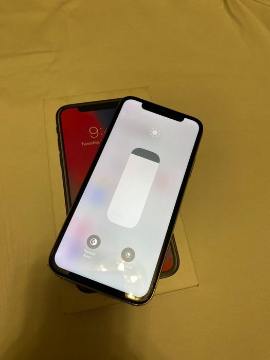 iPhone X 64 gb white