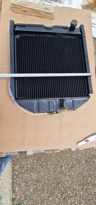 Radiator new holland td 55 td 60 td 70 td 75 td 80  td 90 Case seria AVJ 55 AVJ 60 FIAT 480BDT 640 DT FIAT 70-56 fiat