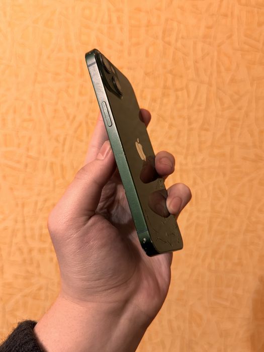iPhone 13 256GB. Без Ремонта!