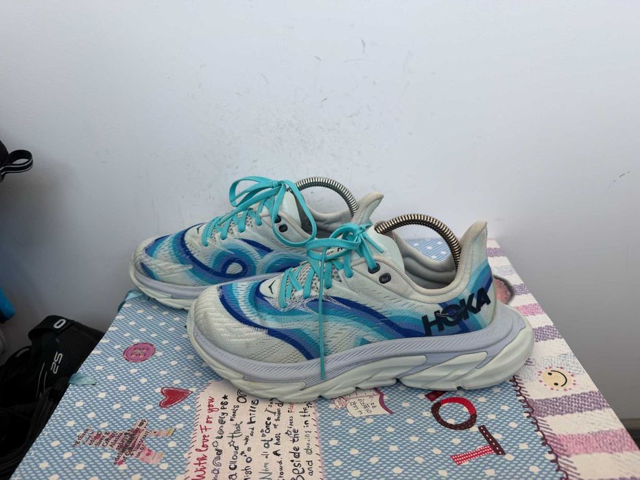 HOKA ONE ONE Clifton Edge Geometric''оригинални маратонки 38 номер