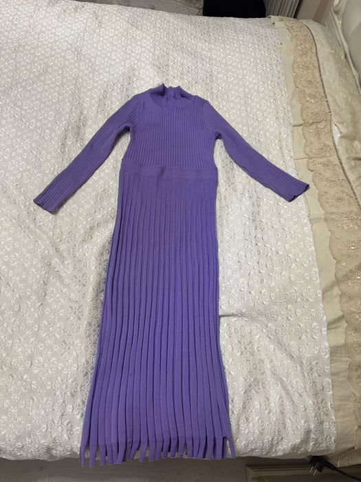 Платье короткое черное