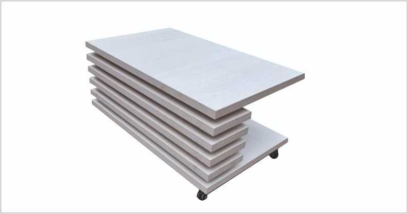 Журнальный столик продам