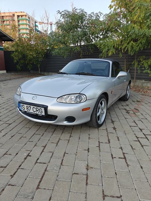 Mazda MX-5 NBFL cu A.C. si Hard-top