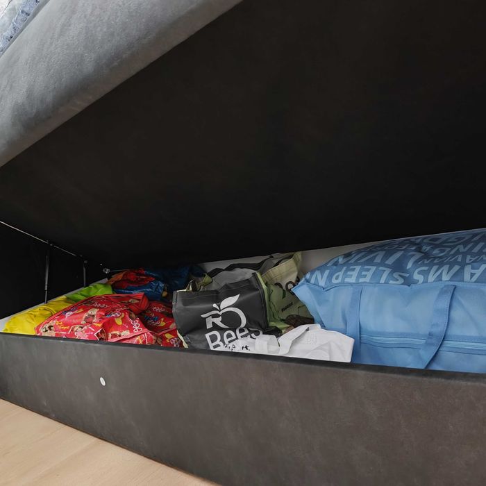 Vând pat 160/200 cu lada și saltea! preluare din sector 1 bucuresti