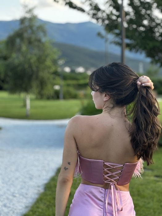 Комплект/ сет пола и бюстие, сатен и пера