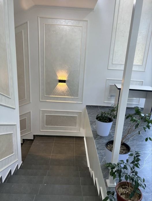 Сдам отдельно стоящее здание первая линия 1200м2 Уч.Тепа уст.Ширин f88