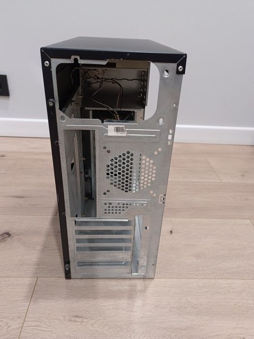 Продам корпус пустой